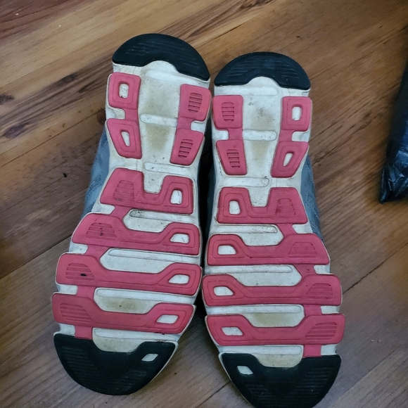 Adidas Adiprene Size 11 Running Shoes - Picture 3 of 4